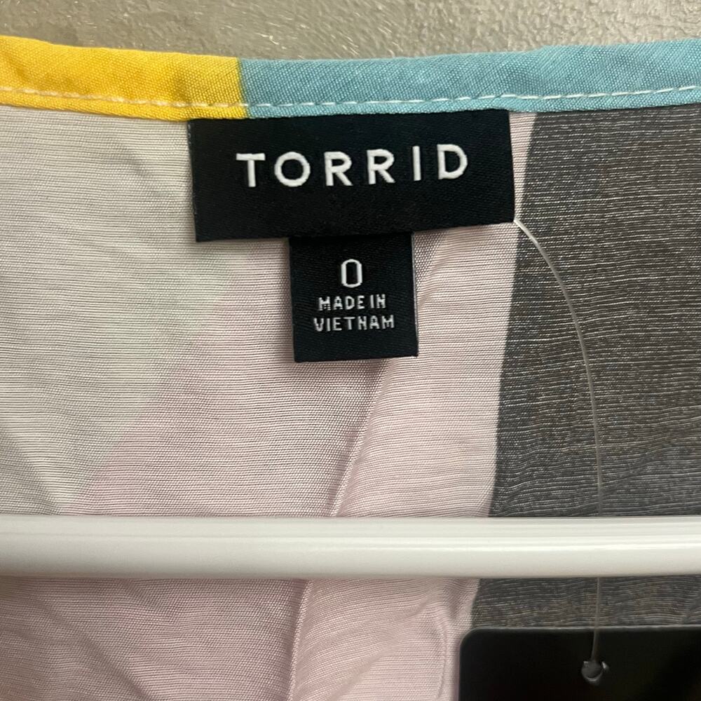 NWT Torrid 0 L 12 Giant Geo Tiered Maxi Dress Plus Pink Yellow Pockets - Picture 9 of 16